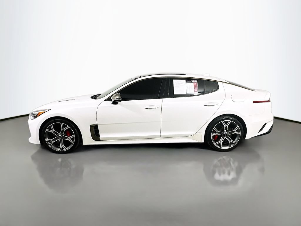 Used 2020 Kia Stinger GT1 RWD image 5