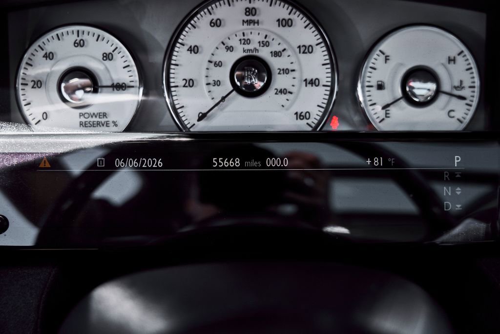 Used 2014 Rolls-Royce Ghost RWD image 68
