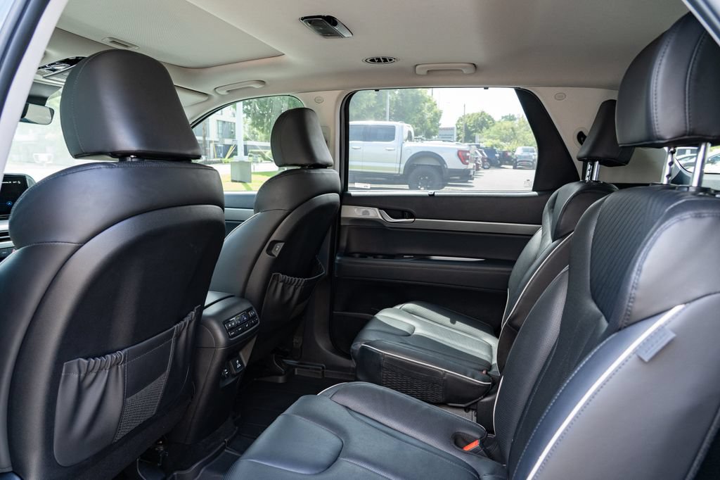 Used 2023 Hyundai Palisade SEL w/ Premium Package AWD/4WD image 25