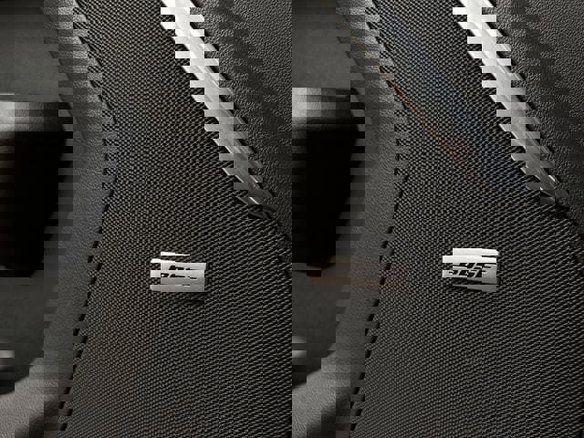 Used 2021 GMC Yukon Denali w/ Denali Premium Package image 27