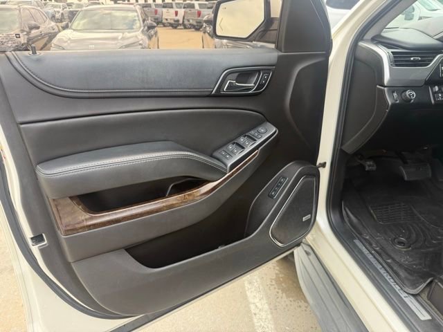 Used 2015 Chevrolet Tahoe LT w/ Luxury Package RWD image 9