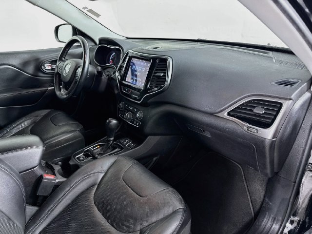 Used 2020 Jeep Cherokee Limited FWD image 33
