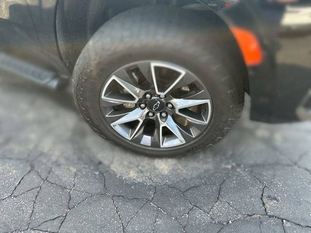 Used 2021 Chevrolet Tahoe Z71 AWD/4WD image 12