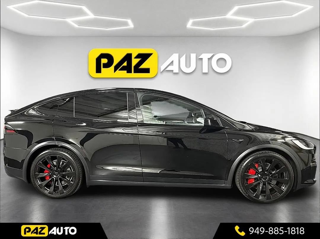 Used 2023 Tesla Model X Plaid image 6