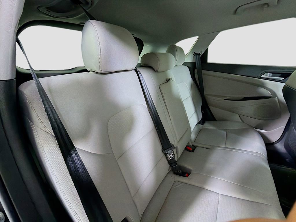 Used 2020 Hyundai Tucson Value w/ Cargo Package FWD image 18