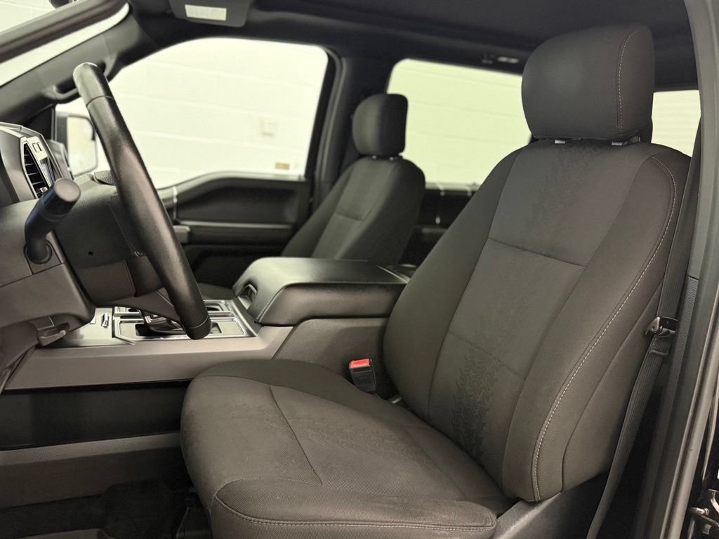 Used 2018 Ford F150 XLT w/ Equipment Group 302A Luxury AWD/4WD image 11