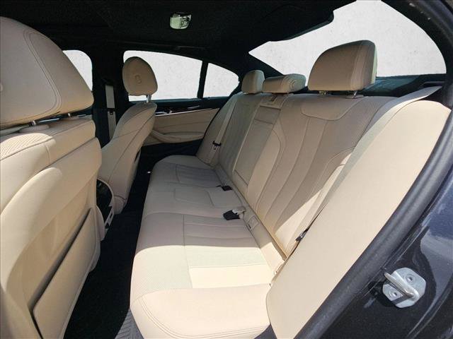 Used 2023 BMW 530i xDrive w/ Convenience Package AWD/4WD image 17