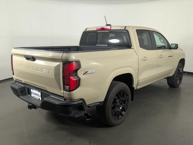 Used 2024 Chevrolet Colorado Z71 w/ LPO, Dark Essentials Package AWD/4WD image 7
