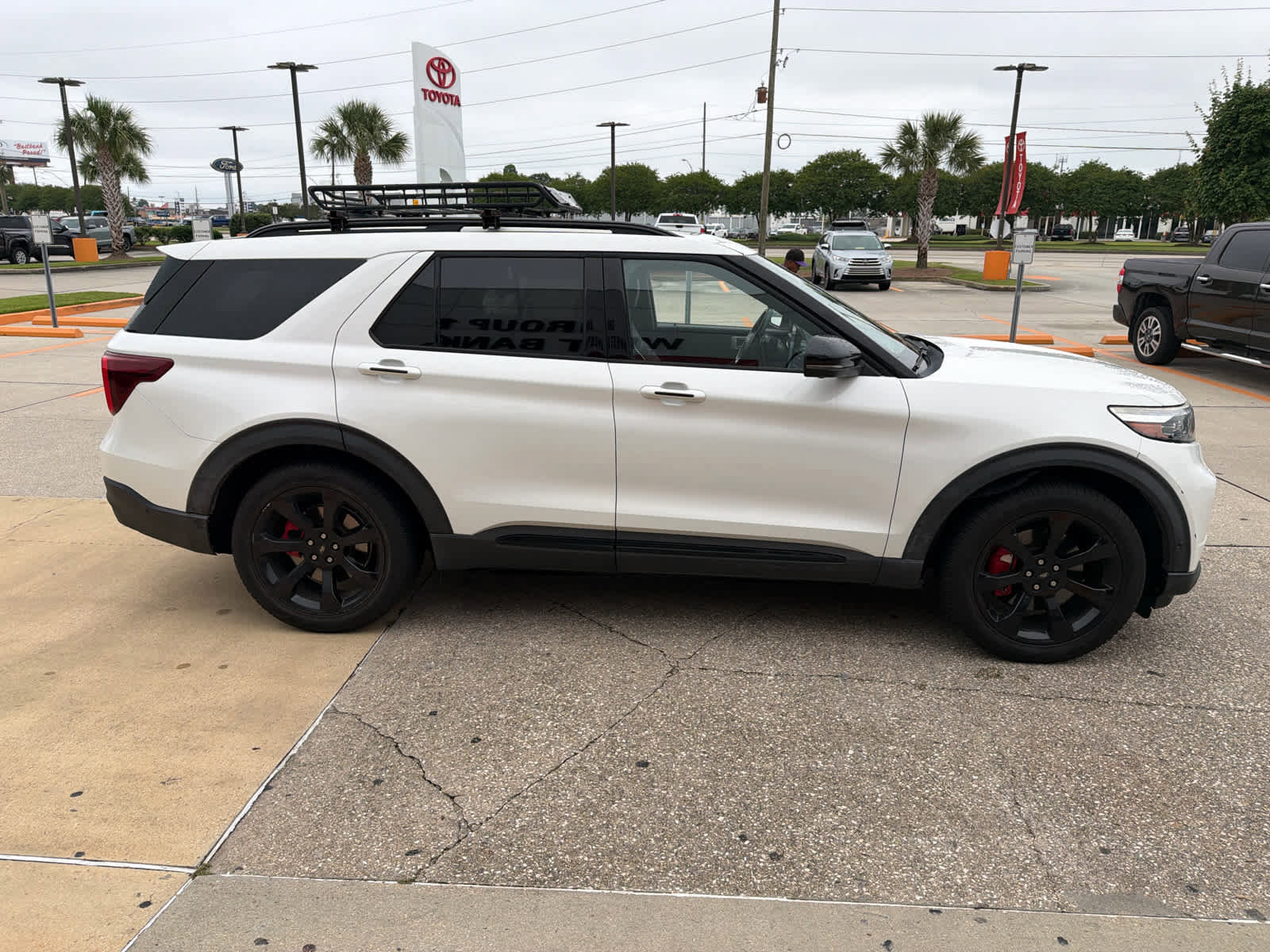 Used 2020 Ford Explorer ST w/ ST Street Pack AWD/4WD image 6