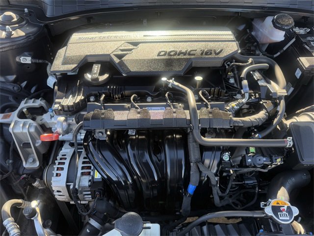 Used 2023 Hyundai Elantra SEL image 29