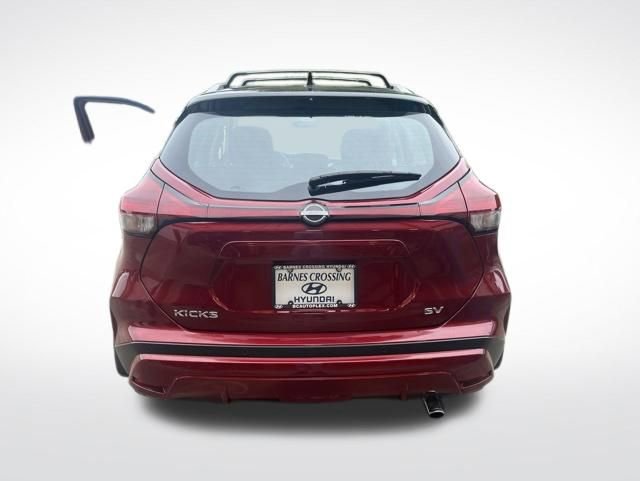 Used 2024 Nissan Kicks SV w/ Exterior Package FWD image 4
