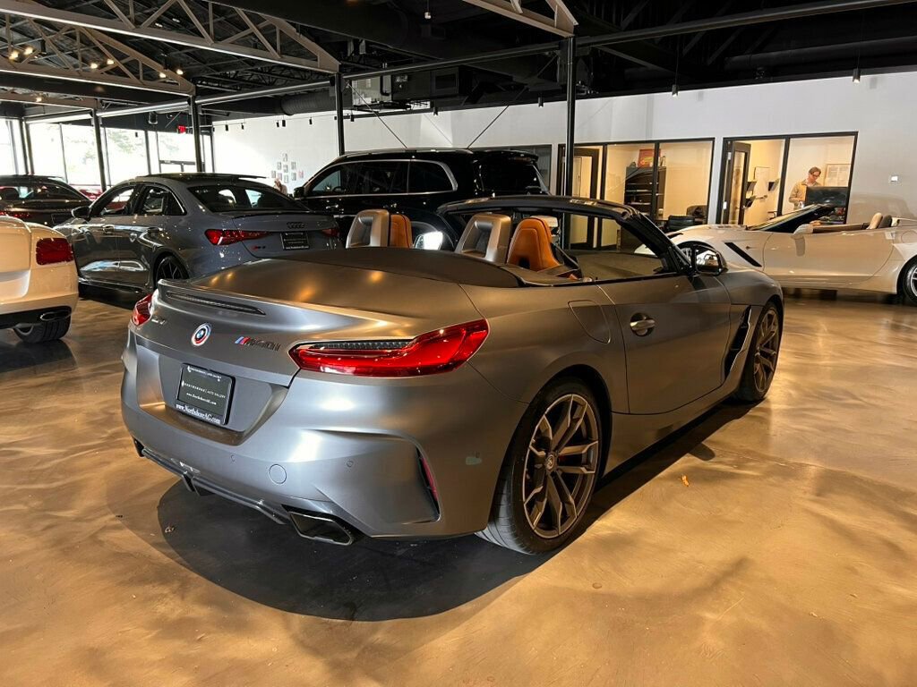 Used 2022 BMW Z4 M40i w/ Premium Package image 5