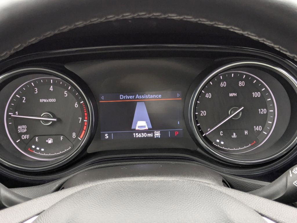 Certified 2022 Buick Encore GX Preferred w/ Cold Weather Comfort Package image 19