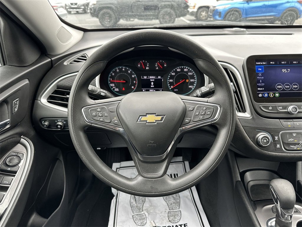 Used 2024 Chevrolet Malibu LS image 14