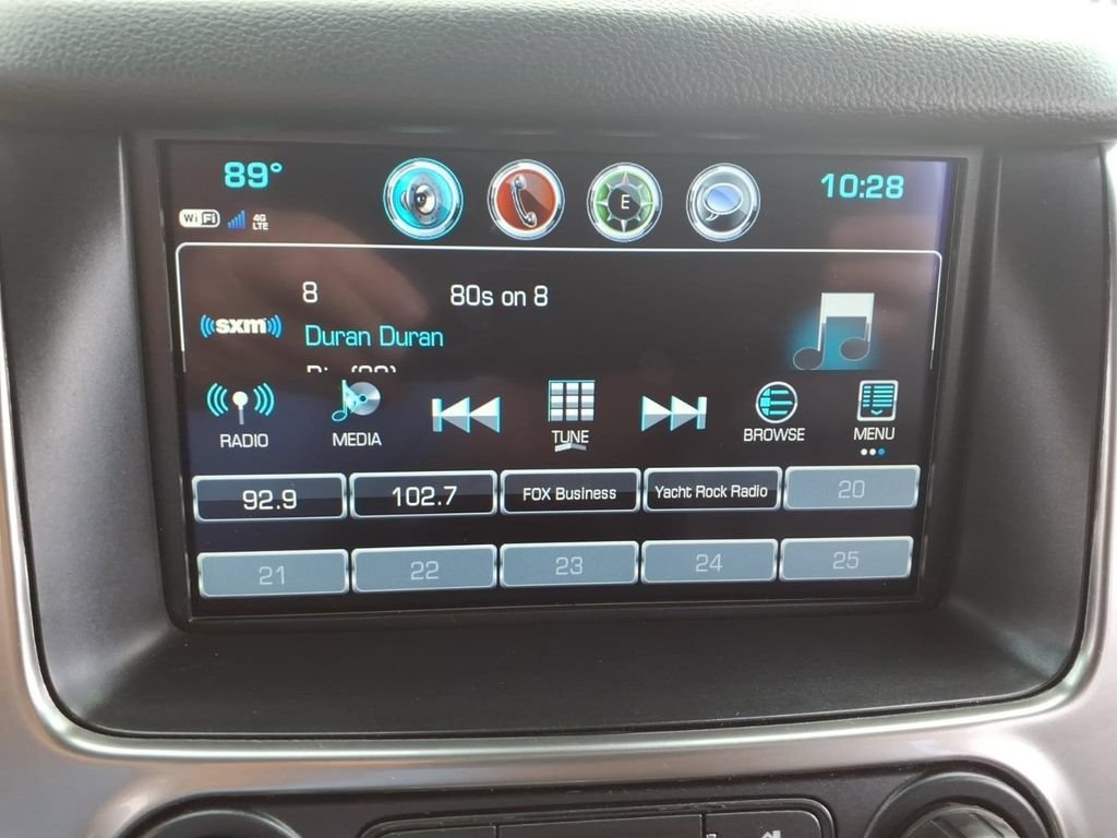 Used 2020 Chevrolet Suburban Premier AWD/4WD image 21