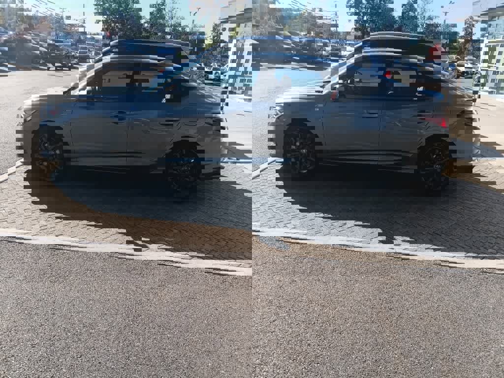 Used 2025 Acura Integra A-Spec image 3