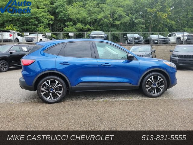 Used 2022 Ford Escape SE w/ SE Sport Appearance Package FWD image 6