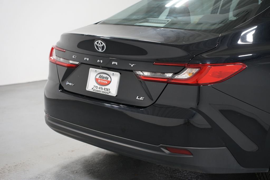 Certified 2025 Toyota Camry LE image 9