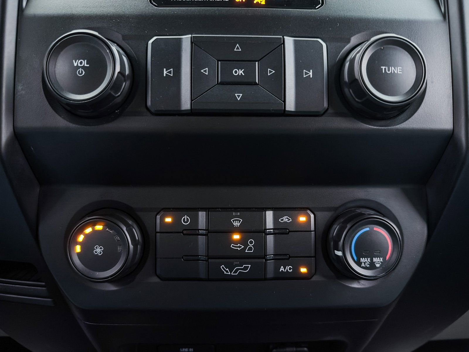 Used 2020 Ford F150 XL image 21