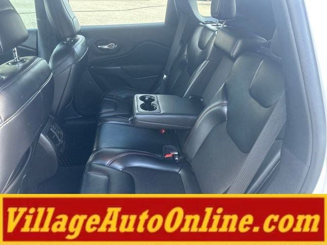 Used 2021 Jeep Cherokee Trailhawk w/ Trailer Tow Group AWD/4WD image 34