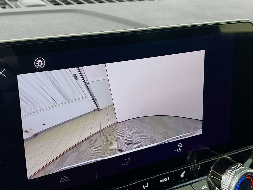 Certified 2024 GMC Canyon Elevation w/ Convenience Package image 11