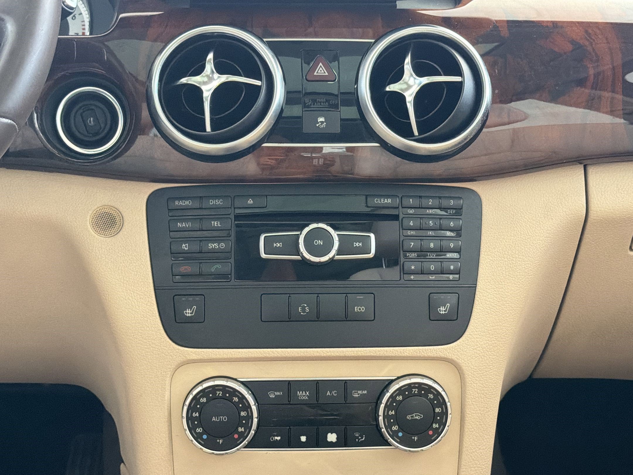 Used 2014 Mercedes-Benz GLK 350 4MATIC image 19