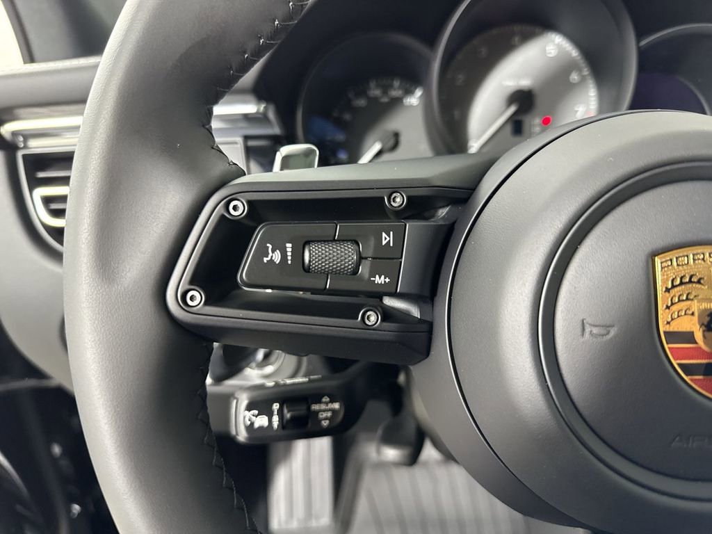New 2026 Porsche Macan S AWD/4WD image 37