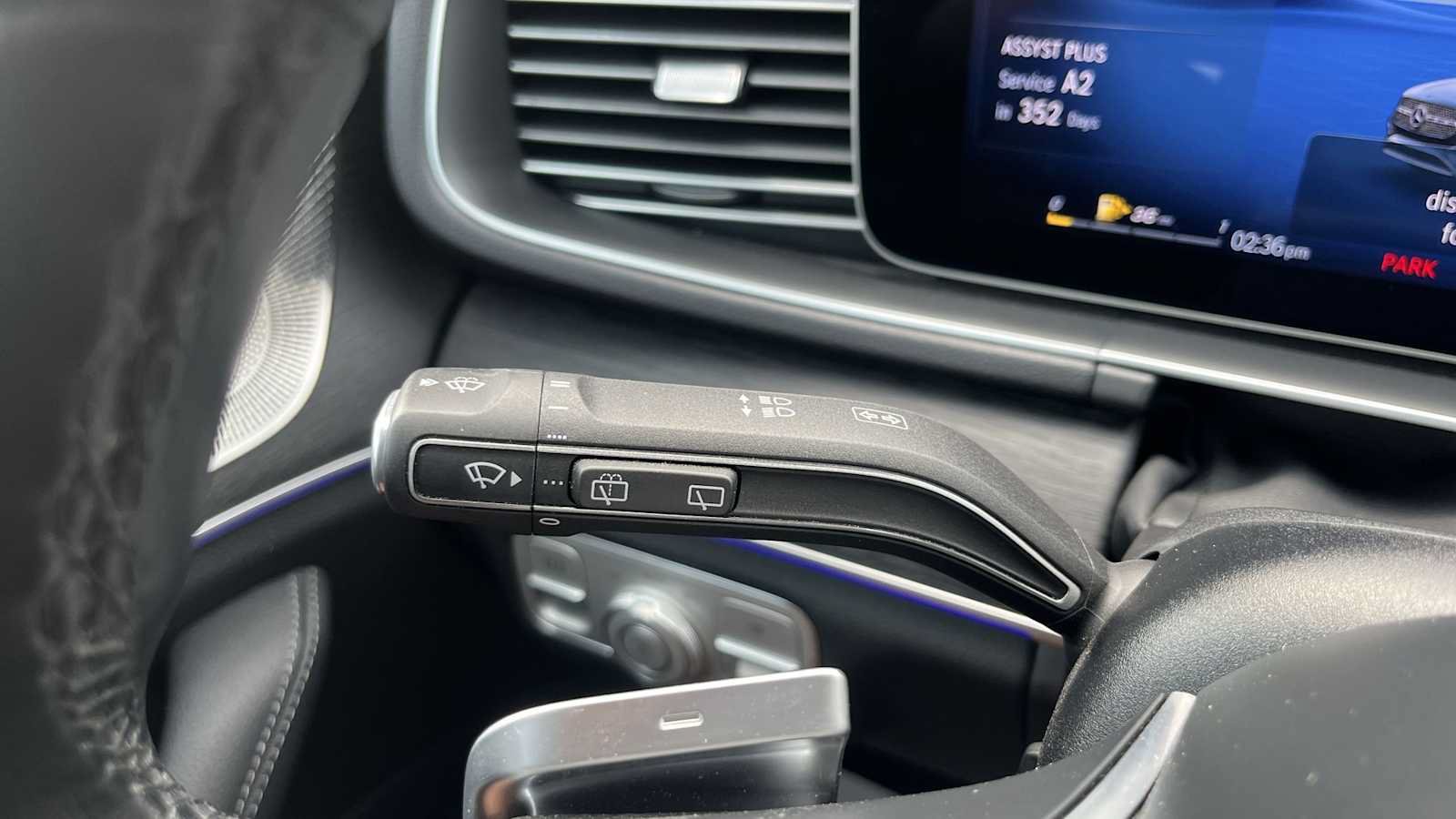 Certified 2025 Mercedes-Benz GLE 450e 4MATIC image 36
