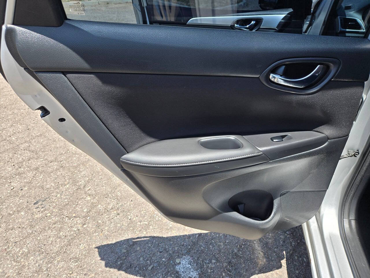 Used 2018 Nissan Sentra S FWD image 22