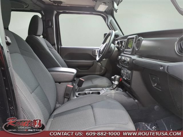 Used 2022 Jeep Gladiator Sport AWD/4WD image 14