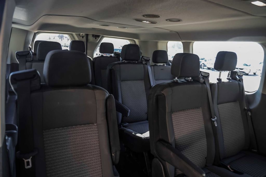 Used 2021 Ford Transit 350 XLT RWD image 19