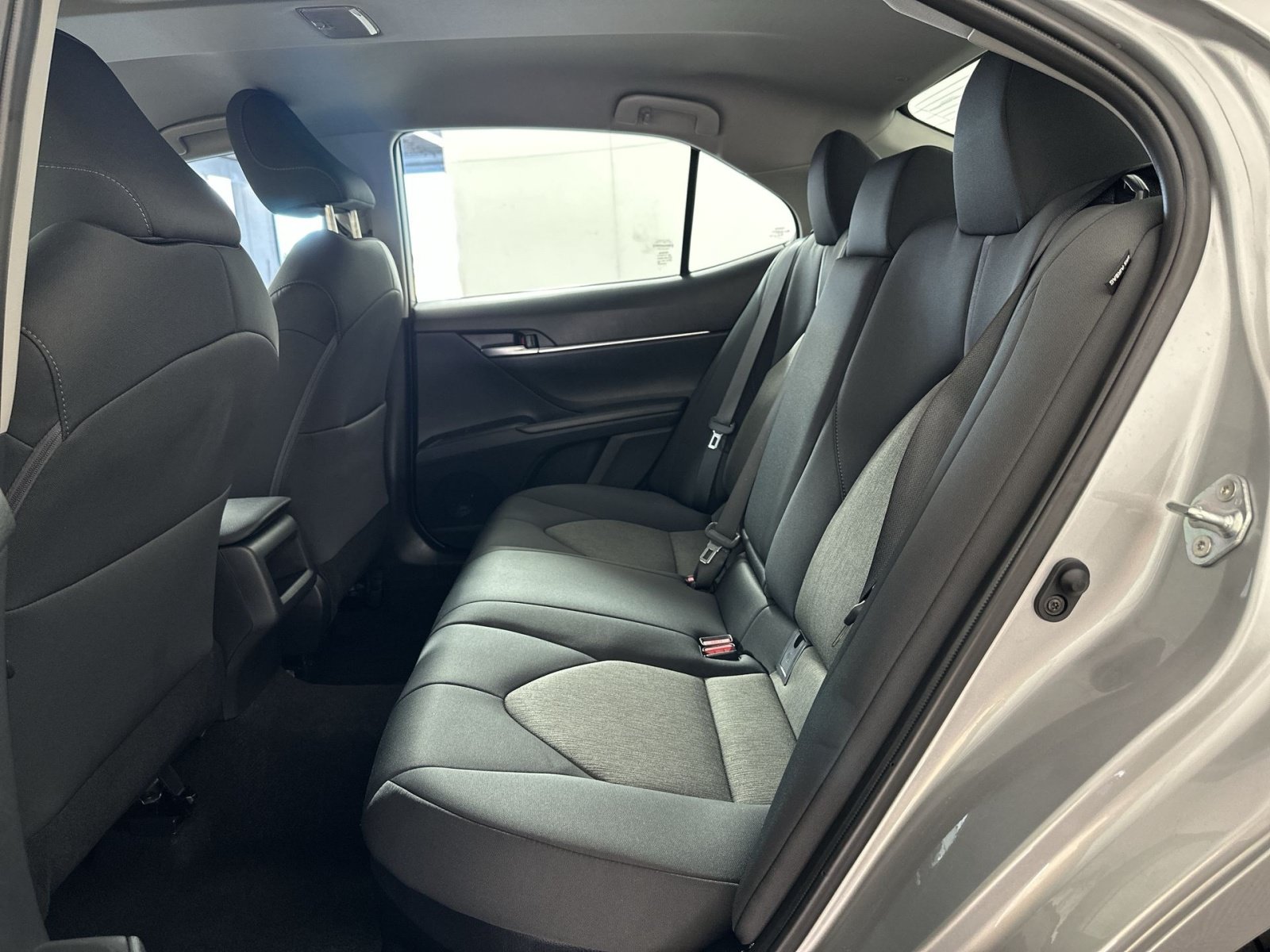 Used 2024 Toyota Camry LE FWD image 22