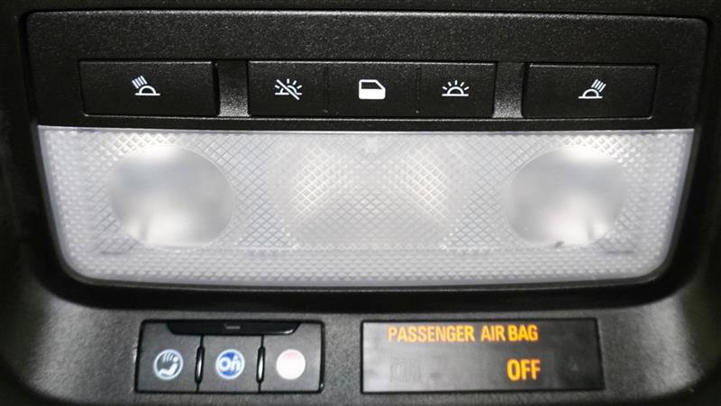Used 2018 Chevrolet Cruze LT w/ Convenience Package FWD image 29