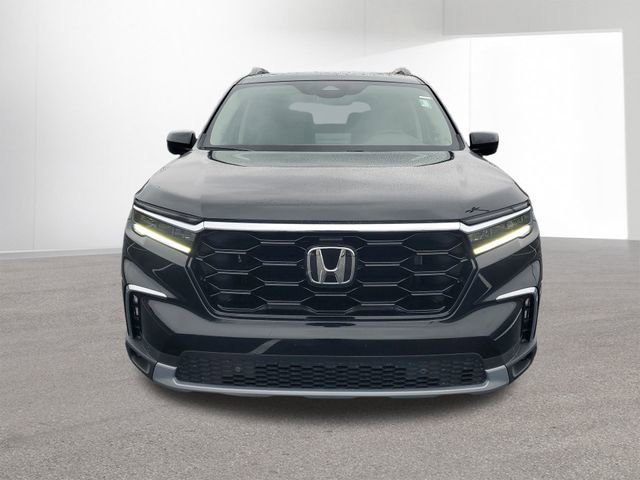 New 2025 Honda Pilot Touring image 16