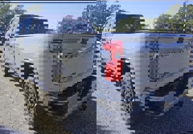 Used 2024 Chevrolet Silverado 3500 LTZ w/ LTZ Plus Package image 7