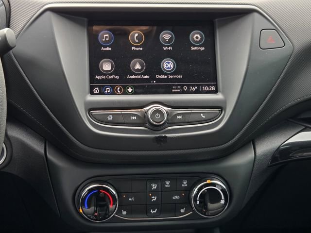 Used 2022 Chevrolet TrailBlazer LT w/ Confidence II Package FWD image 13