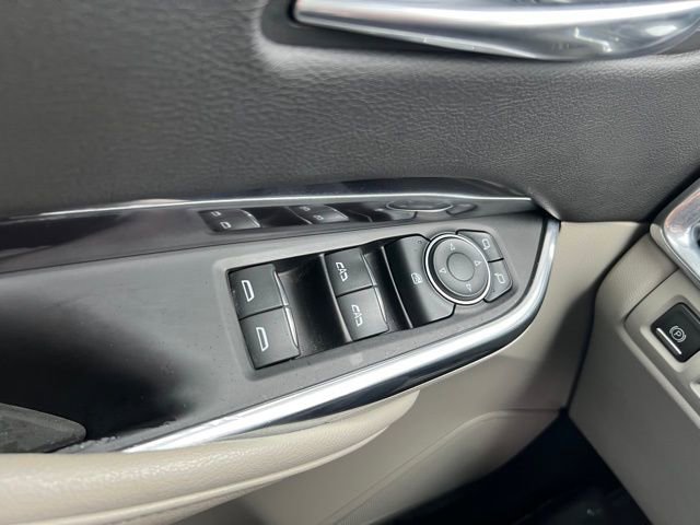 Used 2019 Cadillac XT4 Luxury w/ Cold Weather Package image 10