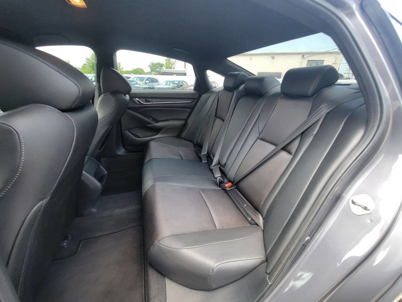 Used 2019 Honda Accord Sport image 25