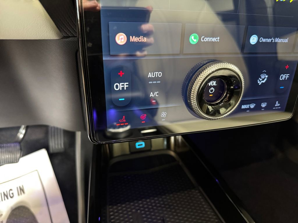 Used 2024 Ford Mustang Mach-E Premium AWD/4WD image 30