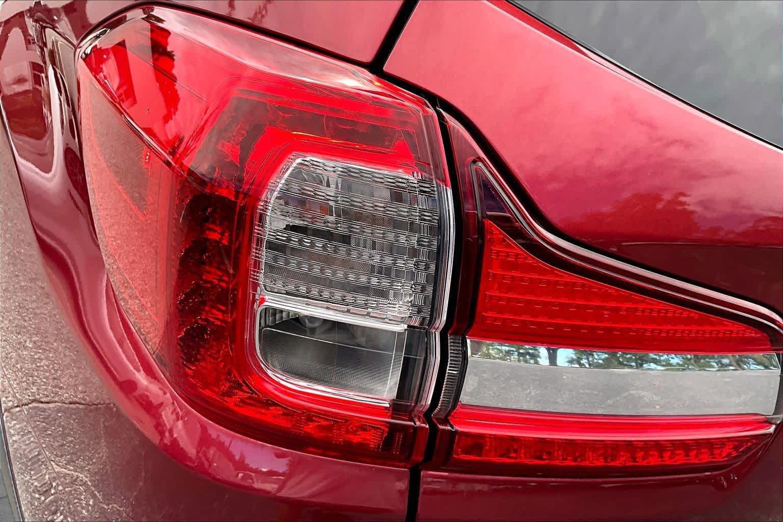 Used 2019 Subaru Ascent Touring w/ Popular Package #2A AWD/4WD image 29