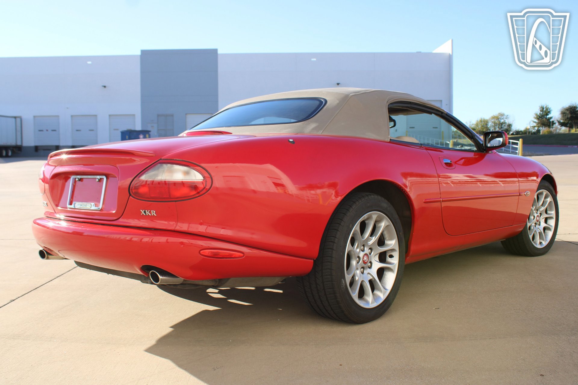 Used 2000 Jaguar XK8 Convertible image 16