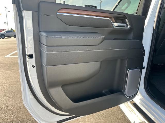 New 2026 GMC Sierra 3500 Denali w/ Denali Reserve Package image 11