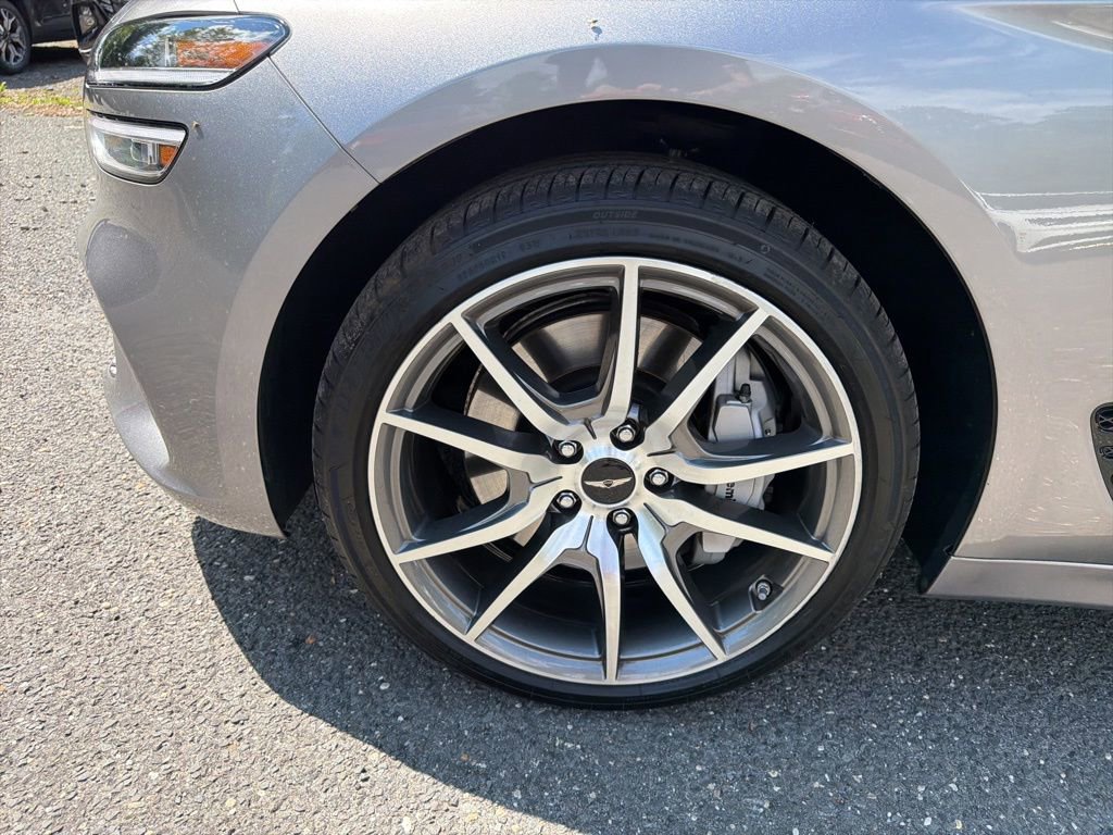 Used 2026 Genesis G70 2.5T Prestige AWD/4WD image 5