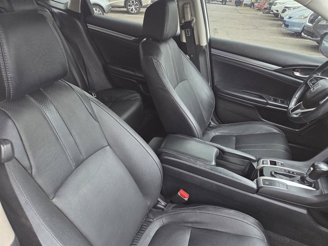 Used 2017 Honda Civic EX-L image 7