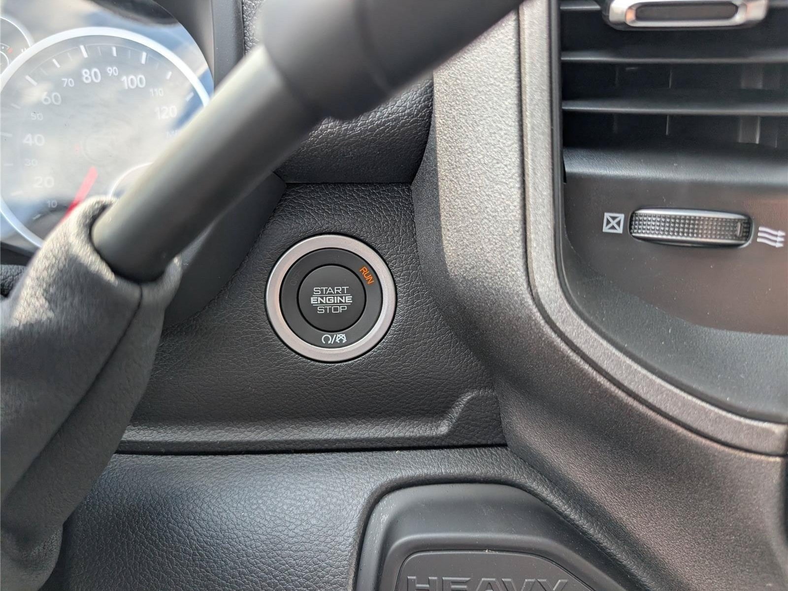 New 2026 RAM 2500 Tradesman AWD/4WD image 14