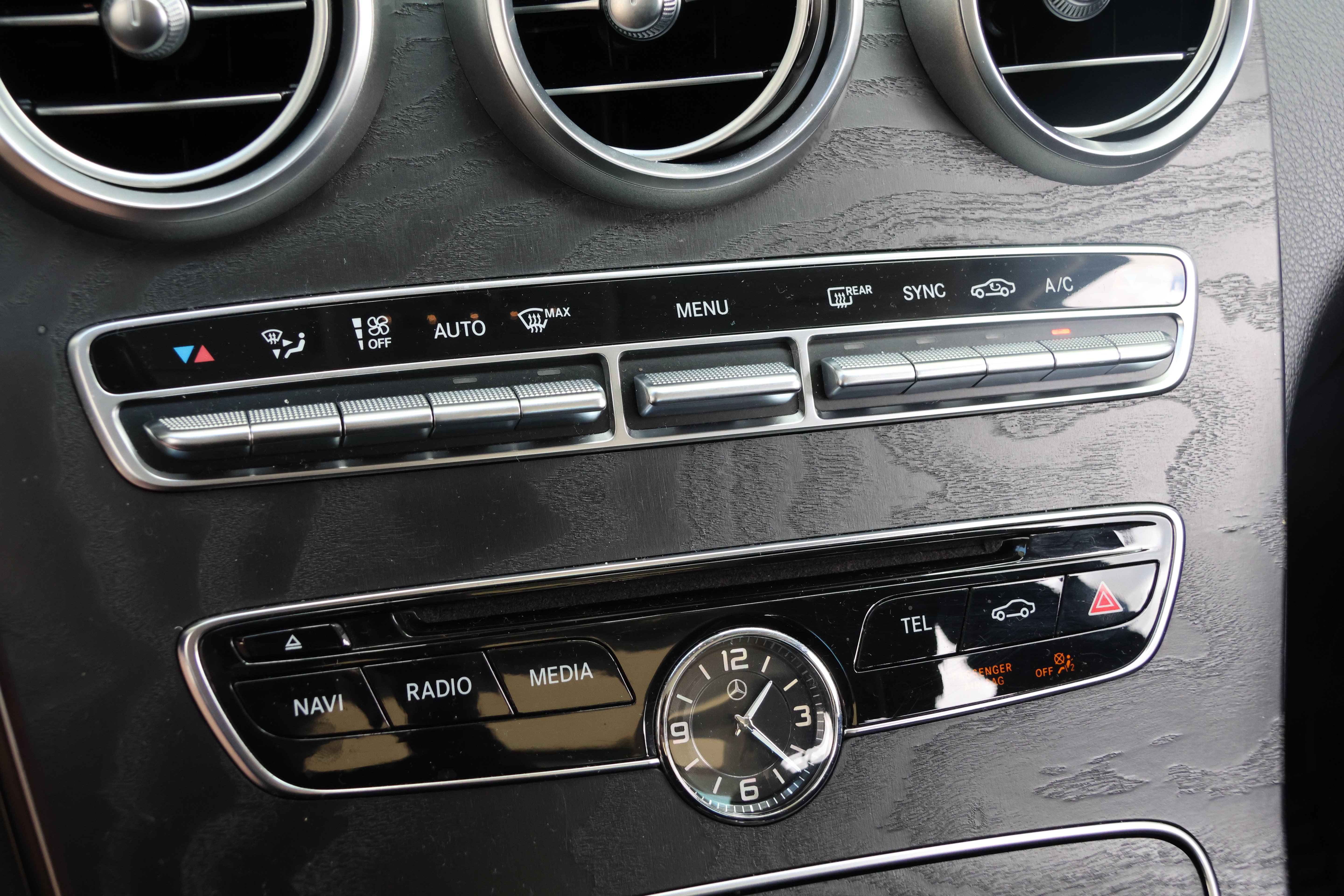 Used 2016 Mercedes-Benz C 300 4MATIC Sedan image 26