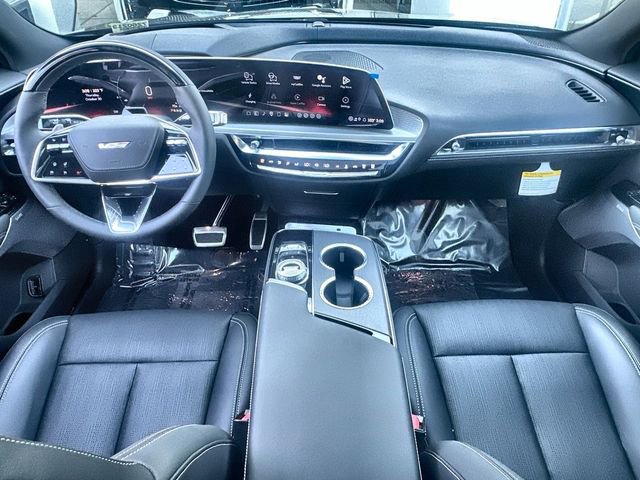 New 2026 Cadillac Lyriq V w/ Exterior Carbon Fiber Package AWD/4WD image 21