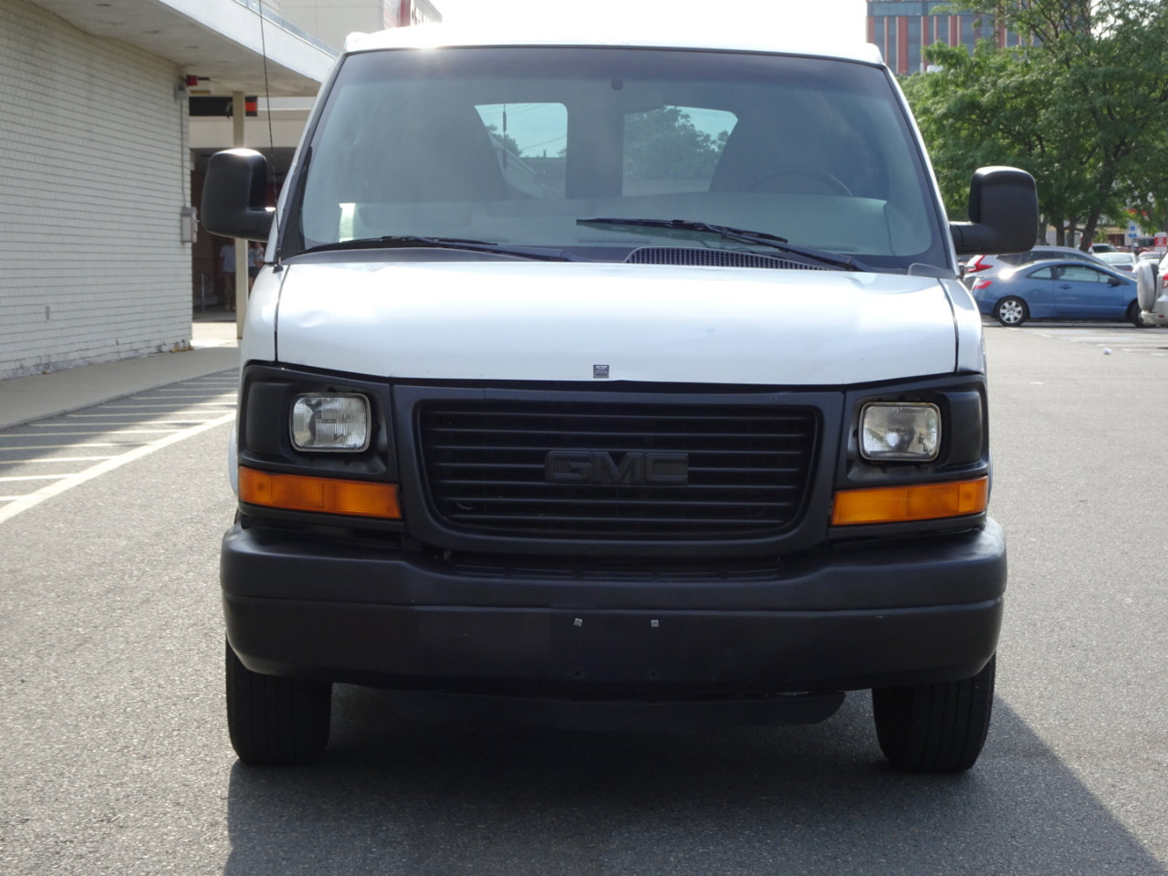 Used 2013 GMC Savana 2500 image 3