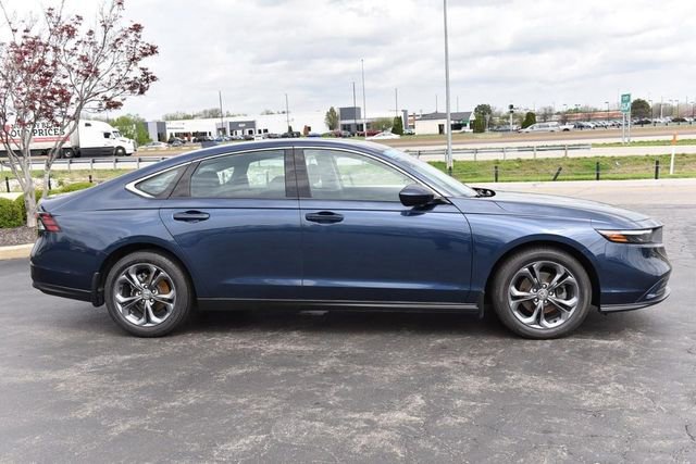 Used 2024 Honda Accord EX image 5