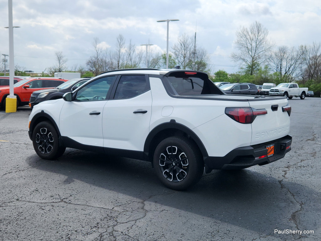 Used 2024 Hyundai Santa Cruz SEL w/ Activity Package FWD image 17